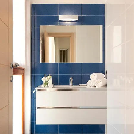 Navigli - Rentclass Adelia * Milano